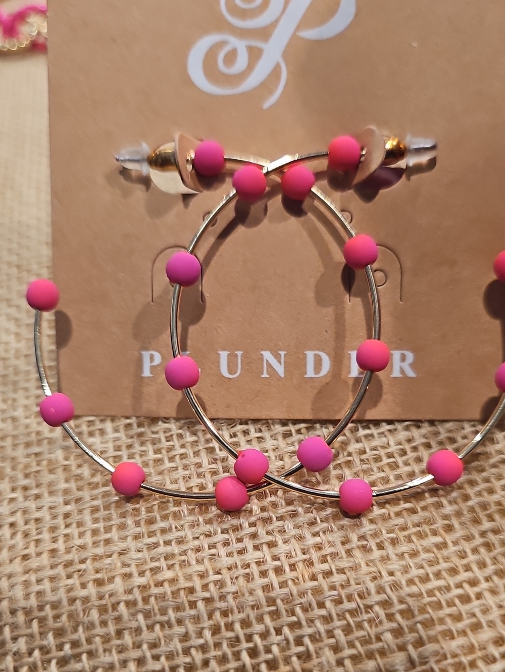 New Plunder 3pc Jewelry Set Hot Pink - Picture 4 of 4